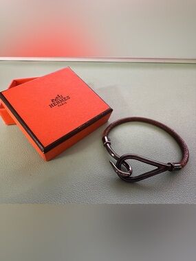 Hermès Brown Leather Hook Bracelet with Black Hardware